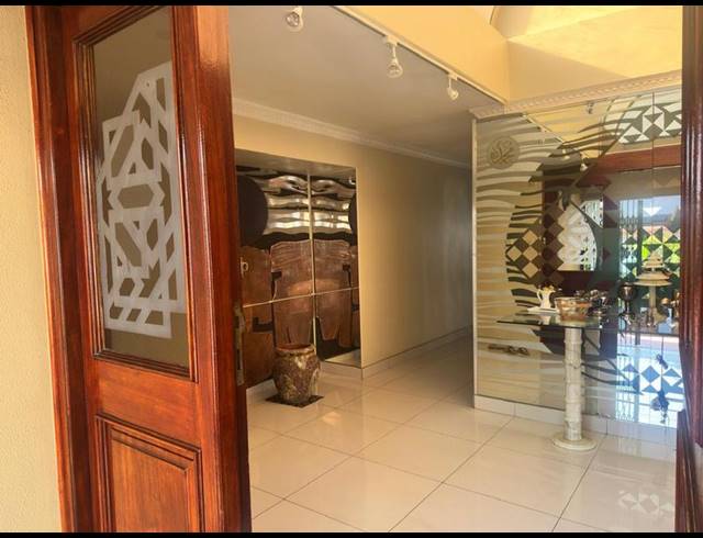 5 BEDROOM HOUSE FOR SALE IN CLAUDIUS